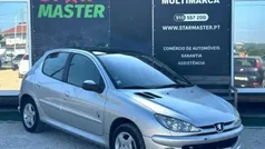 Cinza Usado 2004 Peugeot 206 Citadino | € 3.280 (Preço justo)