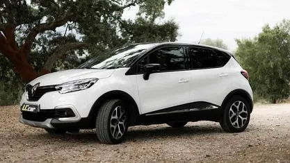 Branco Usado 2019 Renault Captur SUV | € 16.850 (Preço justo)