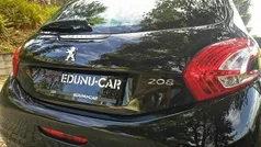 Preto Usado 2015 Peugeot 208 Active Citadino | € 7.750 (Bom preço)