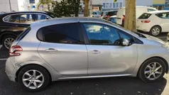 Cinzento Usado 2013 Peugeot 208 Citadino | € 4.500 (Super Preço)