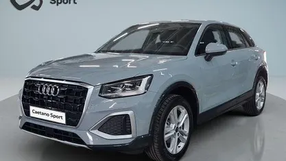 Cinzento Usado 2025 Audi Q2 SUV | € 29.990 (Preço justo)