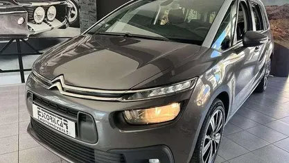 Usado Citroën Spacetourer 130 HP (95 kW) 2019 Cinzento Monovolume