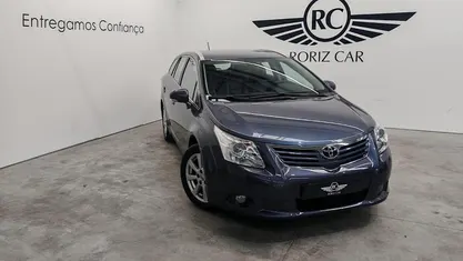 Cinza Usado 2011 Toyota Avensis Carrinha | € 11.490 (Bom preço)