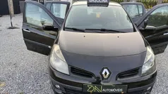 Preto Usado 2005 Renault Clio II | € 3.990 (Preço justo)
