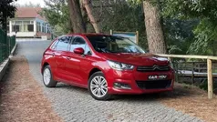 Vermelho Usado 2017 Citroën C4 Feel Citadino | € 12.990 (Preço justo)