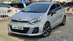Cinza Usado 2016 Kia Rio Citadino | € 9.990 (Preço justo)