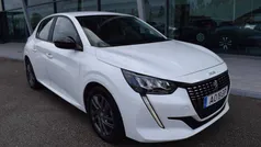 Branco Usado 2022 Peugeot 208 Active Citadino | € 17.500 (Preço justo)