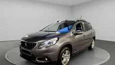 Cinzento Usado 2017 Peugeot 2008 Style SUV | € 10.450 (Bom preço)