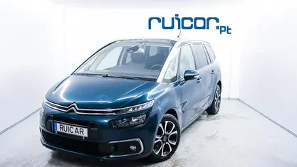 Azul Usado 2020 Citroën Spacetourer Monovolume | € 17.900 (Preço justo)