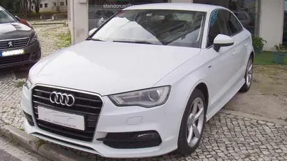 Branco Usado 2015 Audi A3 Premium Sedan | € 15.900 (Preço justo)
