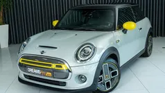 Cinzento Usado 2019 Mini Cooper Citadino | € 17.500 (Preço justo)