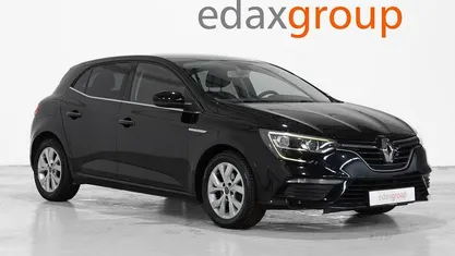 Preto Usado 2020 Renault Mégane IV | € 11.940 (Preço justo)