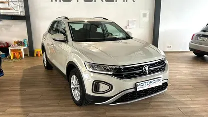 Outra Usado 2023 VW T-Roc SUV | € 21.900 (Preço justo)