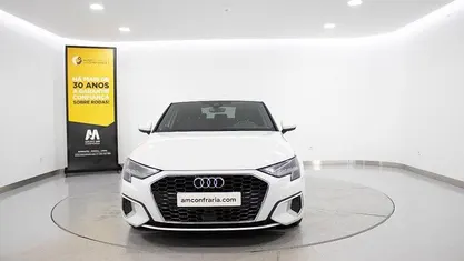 Branco Usado 2023 Audi A3 Advanced | € 25.580 (Preço justo)