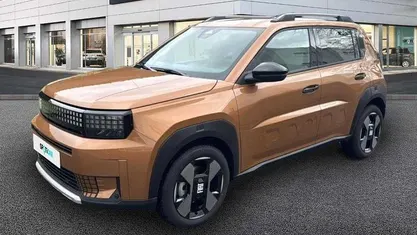 Novo Fiat Grande Panda La Prima 110 HP (80 kW) 2025 Bege Citadino