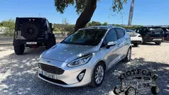Cinzento Usado 2018 Ford Fiesta Titanium Citadino | € 11.250 (Super Preço)