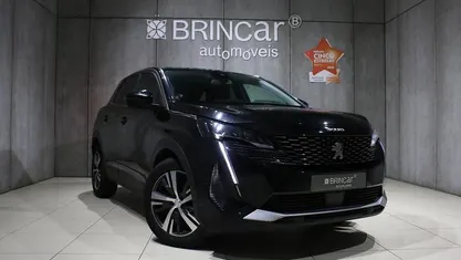 Usado Peugeot 3008 Allure 130 HP (95 kW) 2022 Preto SUV