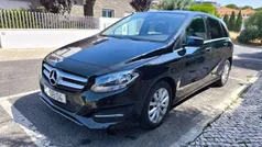 Preto Usado 2015 Mercedes B180 Style Monovolume | € 16.750 (Preço justo)