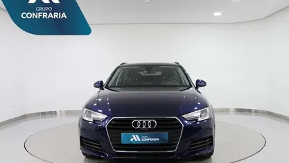 Usado Audi A4 Design 150 HP (110 kW) 2019 Azul Carrinha