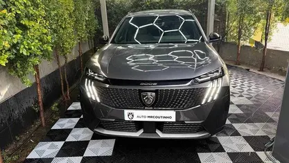 Usado 2025 Peugeot 5008 | € 31.500 (Preço justo)