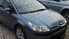 Cinzento Usado 2007 Citroën C4 Coupé | € 3.200 (Bom preço)