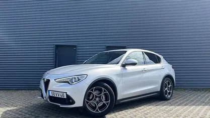 Cinzento Usado 2019 Alfa Romeo Stelvio SUV | € 24.450 (Super Preço)