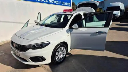 Usado Fiat Tipo 95 HP (69 kW) 2020 Branco Carrinha