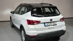 Branco Usado 2022 Seat Arona Style SUV | € 15.700 (Preço justo)