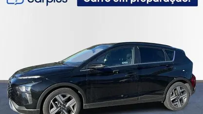 Usado 2023 Hyundai Bayon Premium SUV | € 17.900 (Preço justo)