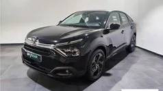 Preto Usado 2024 Citroën C4 PureTech Sedan | € 22.550 (Preço justo)