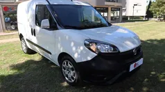 Branco Usado 2022 Fiat Doblò Monovolume | € 13.500 (Bom preço)