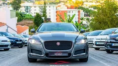 Cinza Usado 2017 Jaguar XF Pure Sedan | € 27.950
