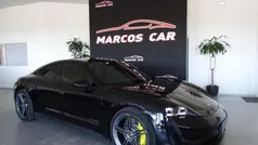 Preto (metalizado) Usado 2021 Porsche Taycan Performance Package Sedan | € 69.700 (Preço justo)
