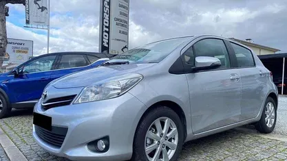Usado 2014 Toyota Yaris Active Citadino | € 9.490 (Preço justo)
