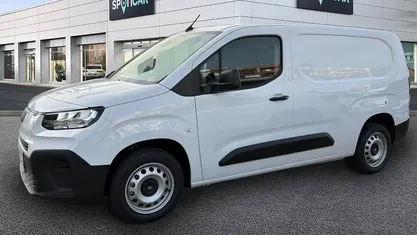 Novo Fiat Doblò 100 HP (73 kW) 2026 Branco Monovolume