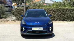Azul Usado 2022 Kia e-Niro Spirit SUV | € 25.900 (Preço justo)