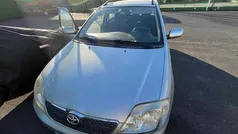 Cinzento Usado 2003 Toyota Corolla Citadino | € 5.900 (Preço justo)