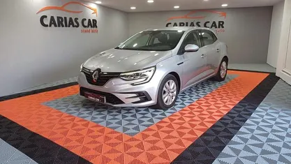 Usado Renault Mégane IV Intens 115 HP (84 kW) 2021 Cinza Sedan