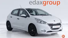 Usado 2014 Peugeot 208 Access Citadino | € 5.990 (Preço justo)