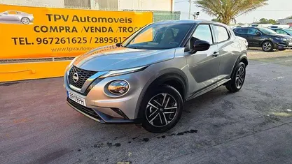 Usado Nissan Juke 114 HP (83 kW) 2025 Cinzento SUV