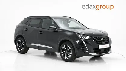 Usado Peugeot 2008 GT 130 HP (95 kW) 2021 Preto SUV