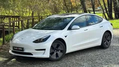 Branco Usado 2021 Tesla Model 3 Sedan | € 27.240 (Preço justo)