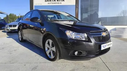 Preto Usado 2010 Chevrolet Cruze Sedan | € 6.490 (Preço justo)