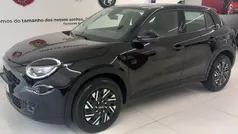 Usado 2025 Fiat 600 Red SUV | € 28.500 (Preço justo)