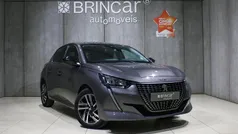 Cinza Usado 2023 Peugeot 208 Allure Citadino | € 15.490 (Preço justo)