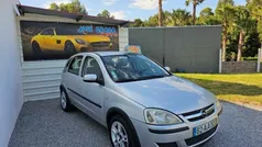 Cinzento Usado 2005 Opel Corsa Sedan | € 1.950 (Bom preço)