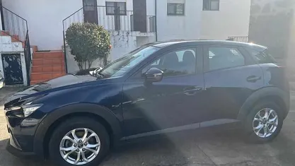 Usado Mazda CX-3 105 HP (77 kW) 2018 Azul SUV