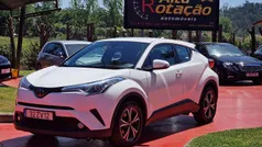 Branco Usado 2017 Toyota C-HR Active SUV | € 18.350 (Preço justo)