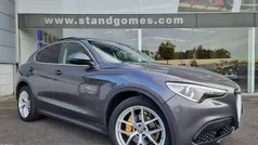 Cinza Usado 2017 Alfa Romeo Stelvio SUV | € 29.990 (Preço justo)