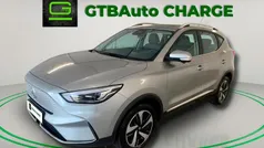 Cinza Usado 2023 MG ZS Luxury Sedan | € 23.499 (Preço justo)